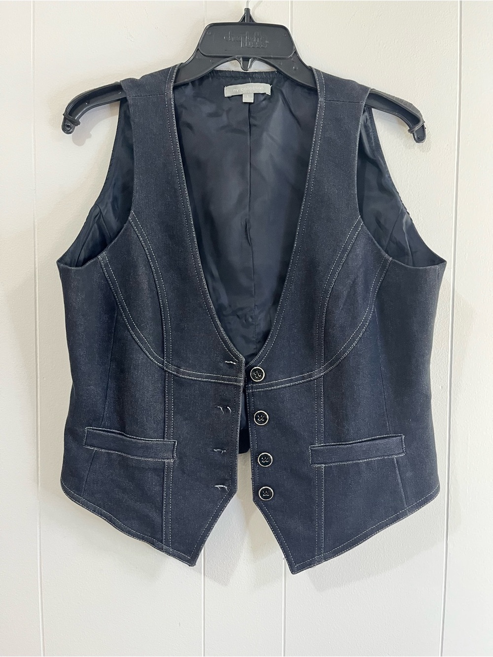 Black v-neck denim vest
